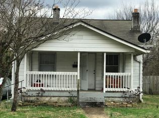910 Radford Pl, Knoxville, TN 37917