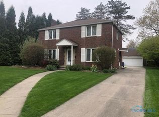 2815 Barrington Dr, Toledo, OH 43606