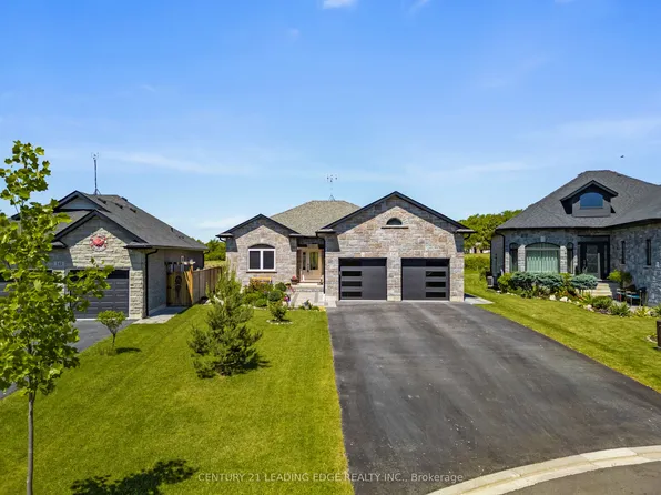 141 Hetram Ct, Fort Erie, ON L0S 1N0