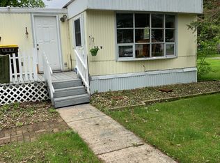 35 W Ken Rue Ln, Fairmont, MN 56031