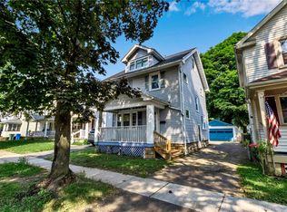 116 Barberry Ter, Rochester, NY 14621