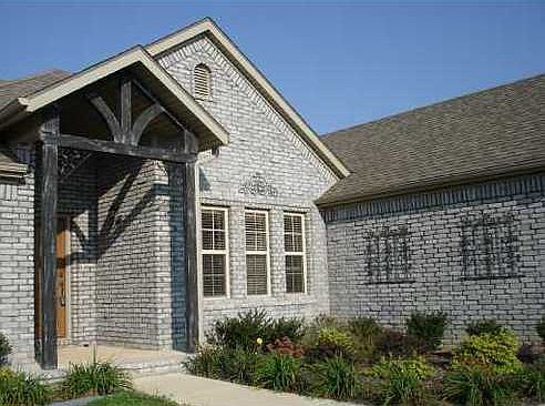 2nd image of 731 Sienna Dr