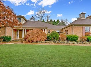 15910 Capitol Landing Dr, Chesterfield, MO 63017