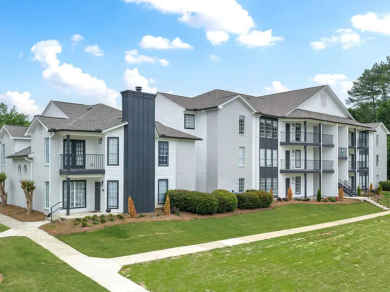 626 Shug Jordan Pkwy #3 — Photo 16