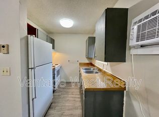402 Hein Rd, Kelowna, BC V1X4A3
