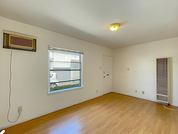 5th image of 1129 Centinela Ave #C3331f689