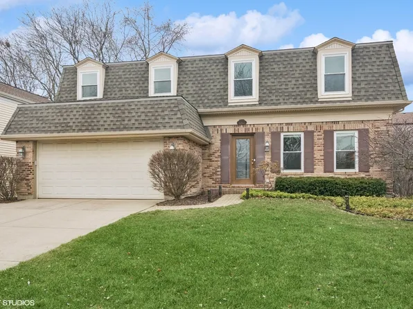 1262 Gail Dr, Buffalo Grove, IL 60089