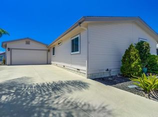 652 Via Santa Paulo, Vista, CA 92081