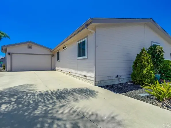 652 Via Santa Paulo, Vista, CA 92081