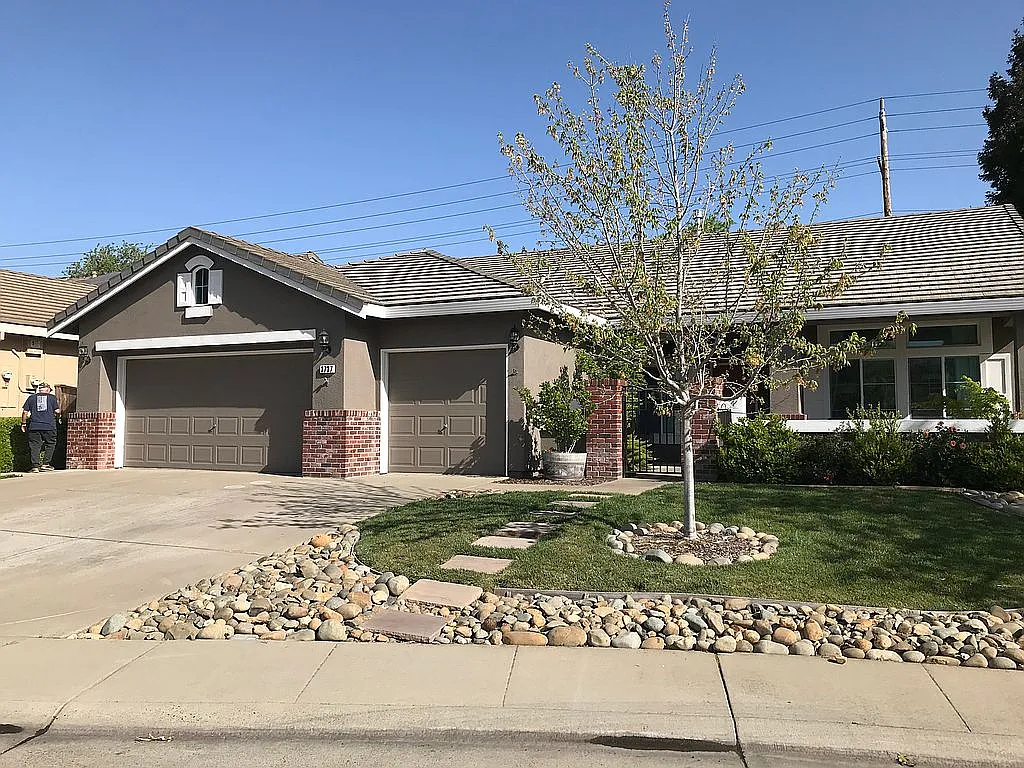 3737 Glacier Park Way photo 1