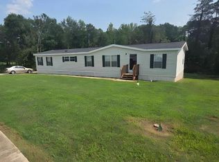 121 Edwards St, Taylors, SC 29687