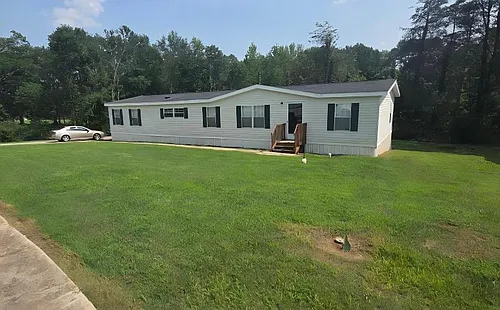 121 Edwards St Photo 1