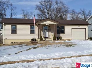 6412 Jaynes St, Omaha, NE 68104