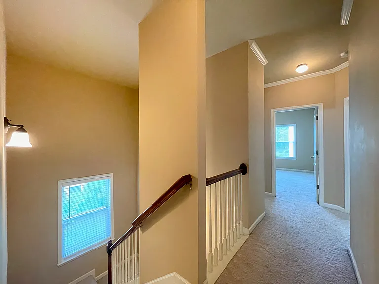 989 Parkside Wood Ct — Photo 16