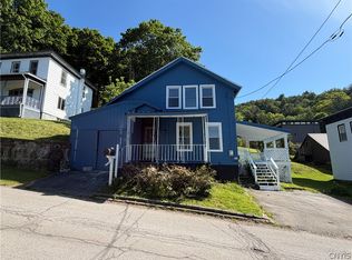 46 Moreland St, Little Falls, NY 13365