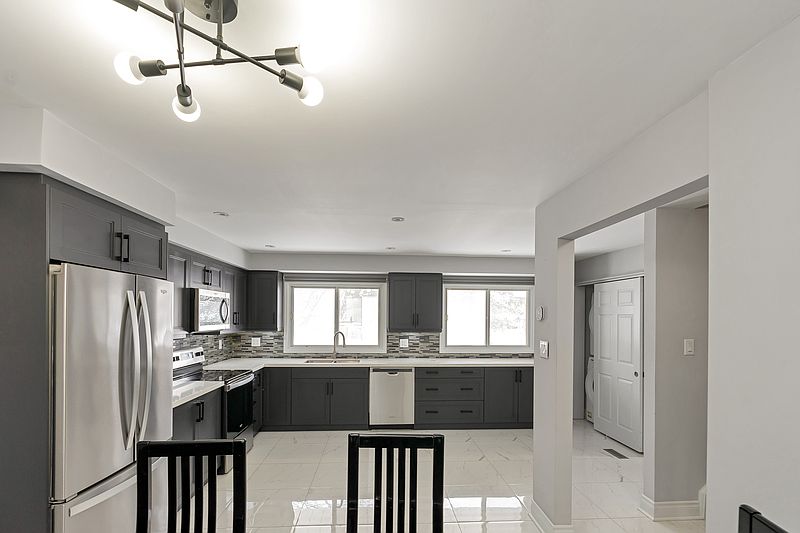 Aurora House for rent - 3 Bedrooms — photo 8