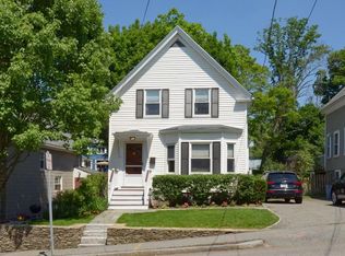 73 High St, Andover, MA 01810