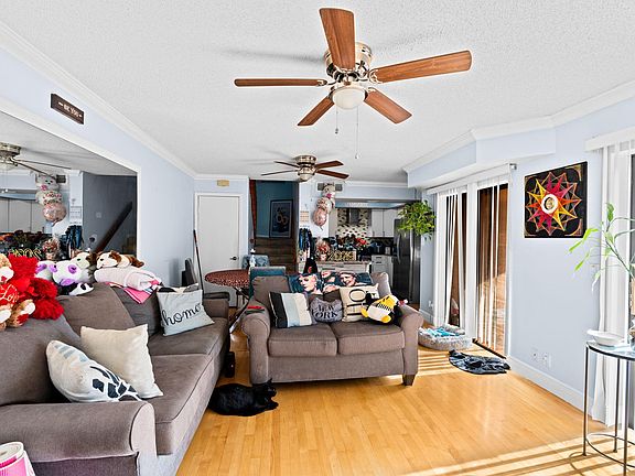 4th image of 6139 Seven Springs Boulevard