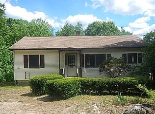 94 Oak Cir, Winchester, NH 03470