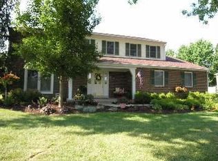 7009 Windwood Dr, West Chester, OH 45241