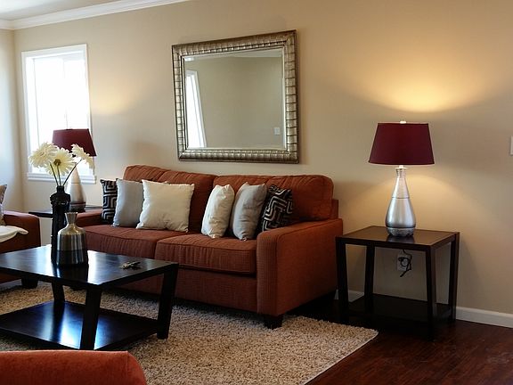 4th image of 2959 Towers Ln