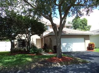 9581 NW 9th Ct, Plantation, FL 33324