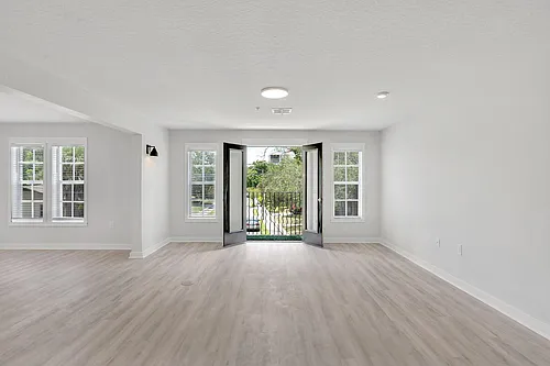 2405 W Texas Ave #4 Photo 1 2405 W Texas Ave #4 Photo 1