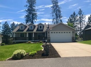722 Upper Terrace Ln, Colbert, WA 99005