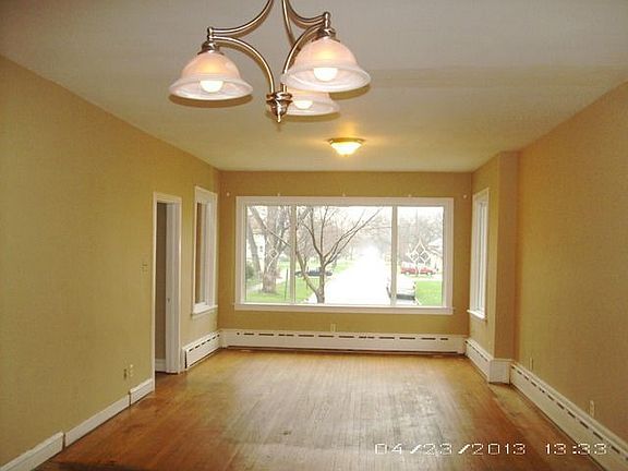4th image of 1620 S 9th Ave