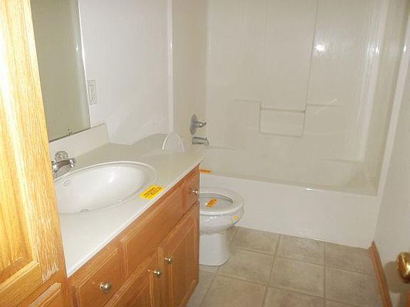 5th image of 2719 Chestnut Dr