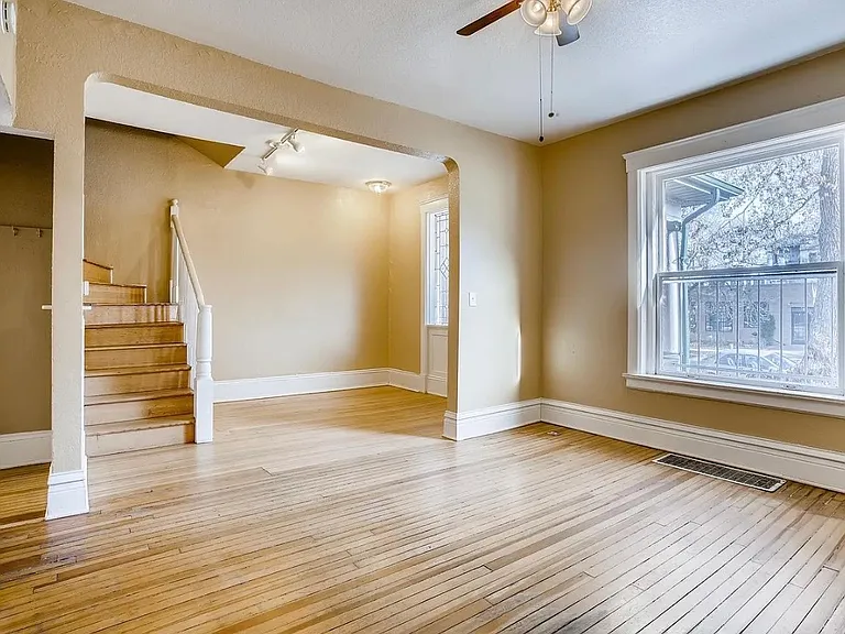 1707 Vine St — Photo 5