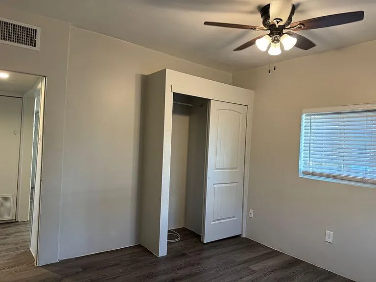 221 W University Blvd #221 — Photo 10