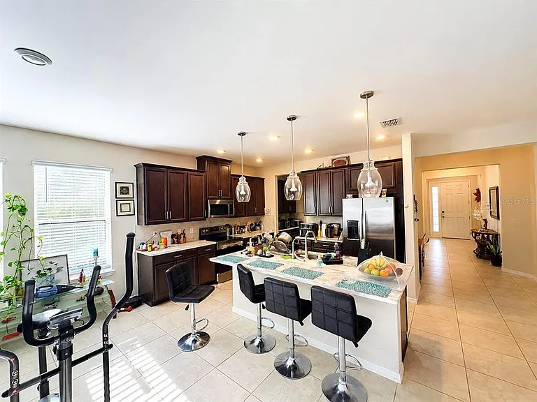 1710 Goblet Cove St — Photo 3