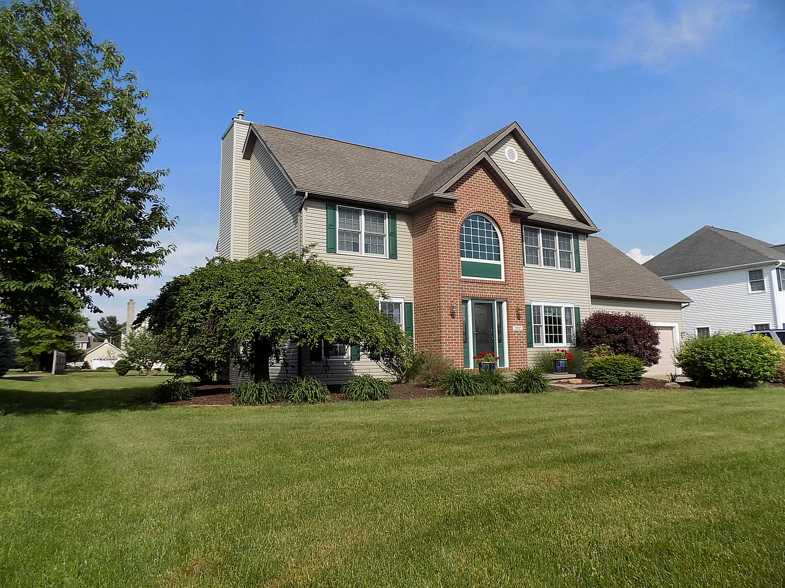 5937 Southland Dr photo 1