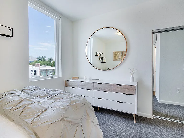 The Watercooler Apartments — Photo 23