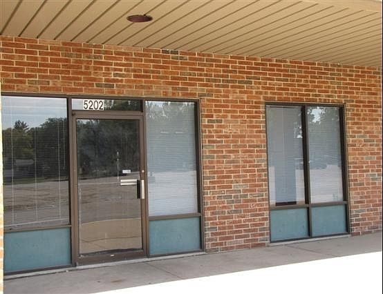 1st image of 5202 Farwell St