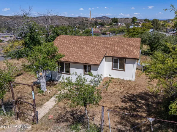 10231 S Pine St, Mayer, AZ 86333