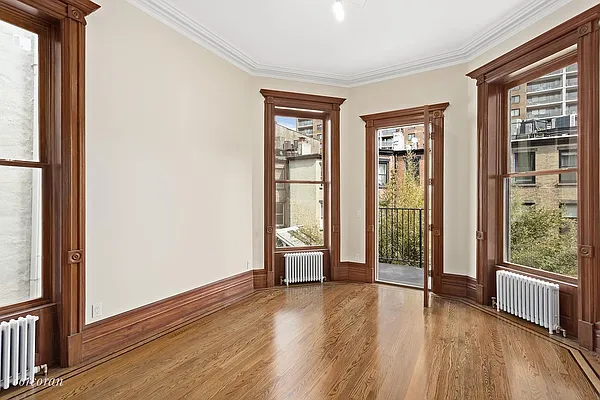 Rented by Corcoran | media 13