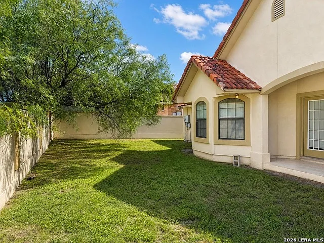2140 Romel St — Photo 21