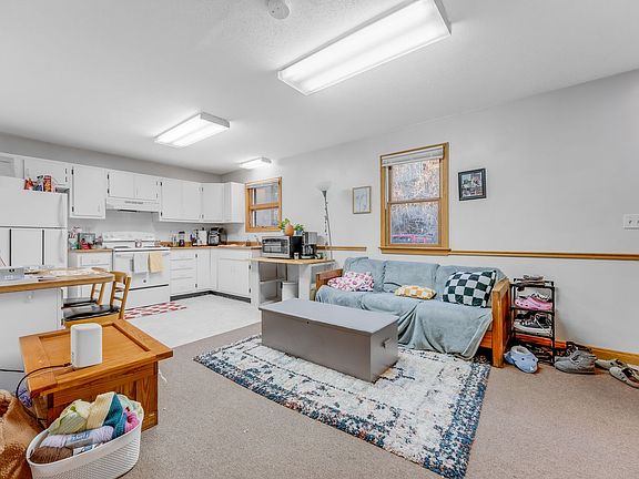 2nd image of 415 Sharon Ave #724-A