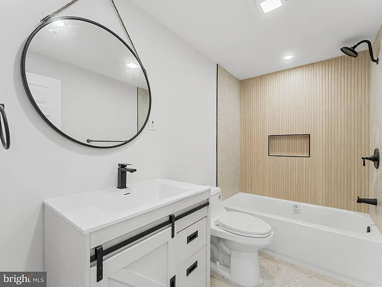 308 Delsea Dr — Photo 12