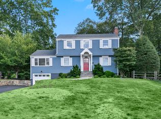 245 Taunton Rd, Fairfield, CT 06824