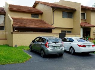 11635 SW 90th Ter #11635, Miami, FL 33176