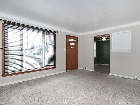 5th image of 6003 Wilber Ave