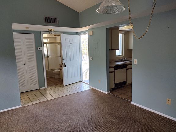 4th image of 1671 SE Green Acres Cir #204
