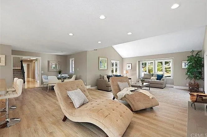 5 bed, 4063 sqft, $10,500 — Photo 4