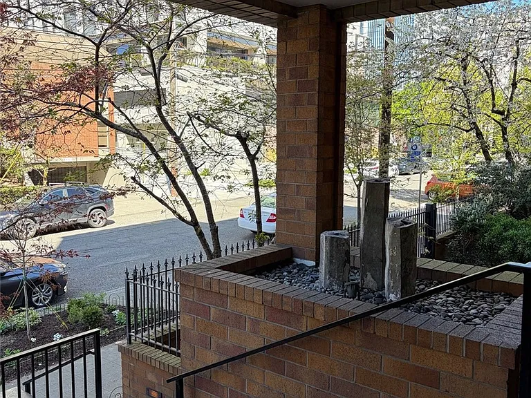 905 Cherry St #306 — Photo 17