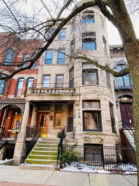 1st image of 421 W Belden Ave APT 3