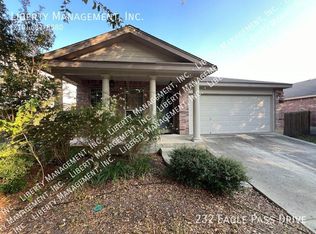 232 Eagle Pass Dr, New Braunfels, TX 78130