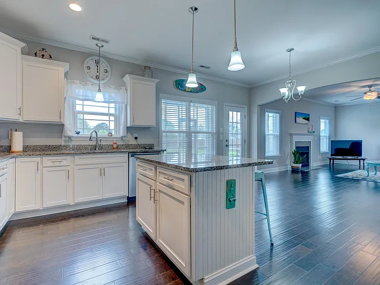 95 Ransom Dr — Photo 12